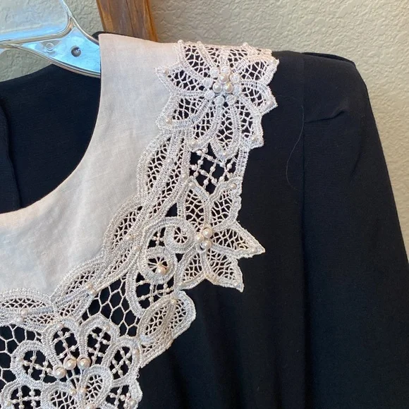 Vintage Karin Stevens Embroidered, Beaded & Laced Black Maxi Dress, 6 Petite - Picture 4 of 9